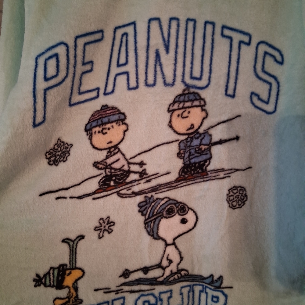 NWT 3pc Peanuts Ski Club Snoopy Pajama Set Aqua + Socks SIZE Large - Picture 5 of 9